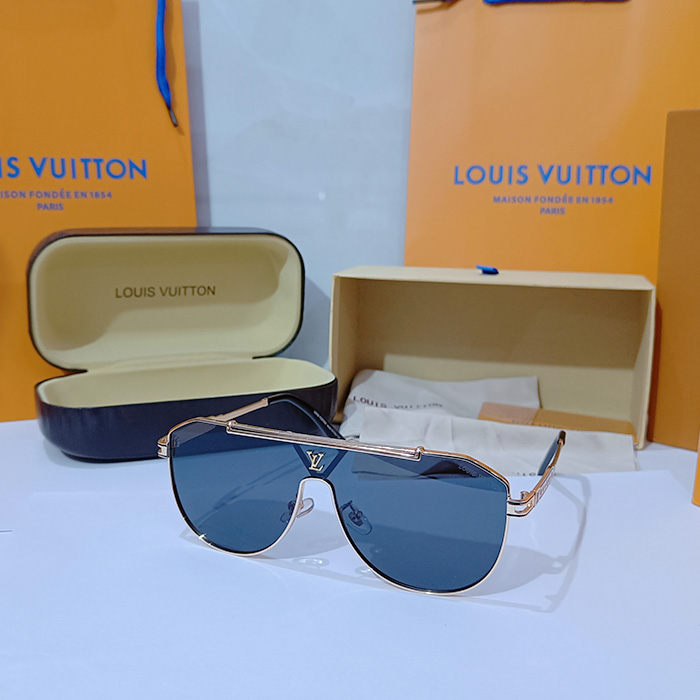 Louis Vuitton Sunglasses LUX1SUN2025